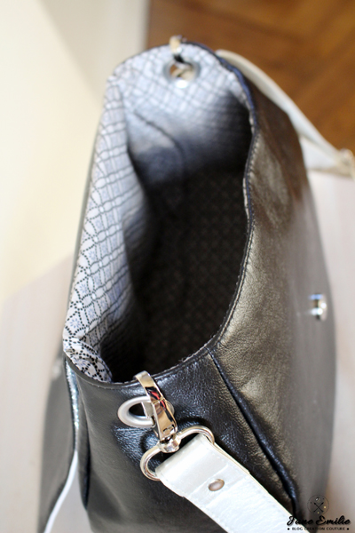 Besace simili cuir et paillettes