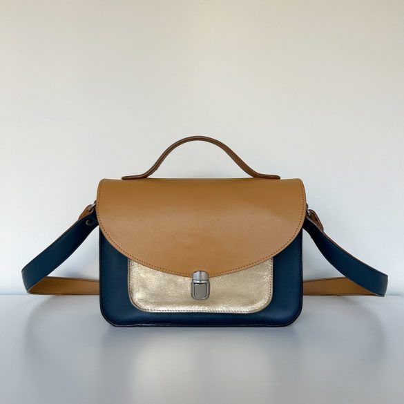 patron besace cuir détroit