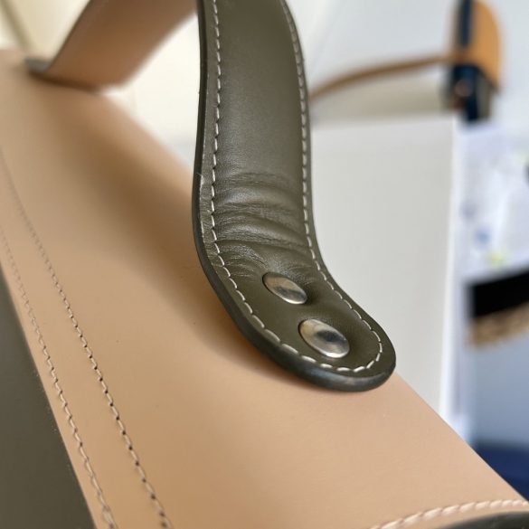 patron besace cuir détroit