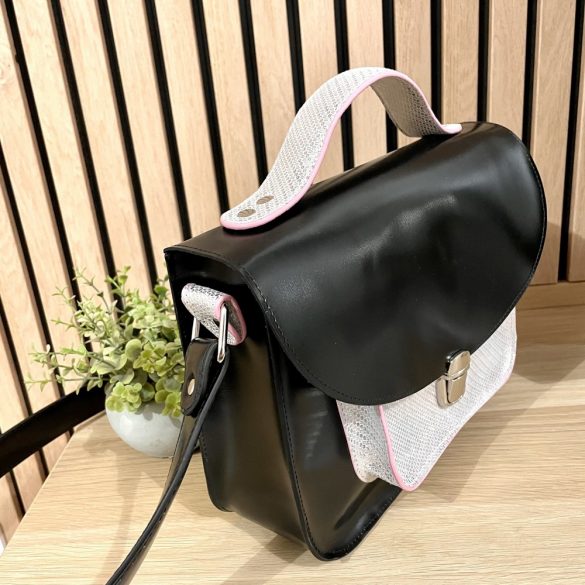 patron besace cuir détroit