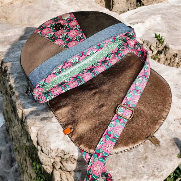 patron couture sac besace demi lune